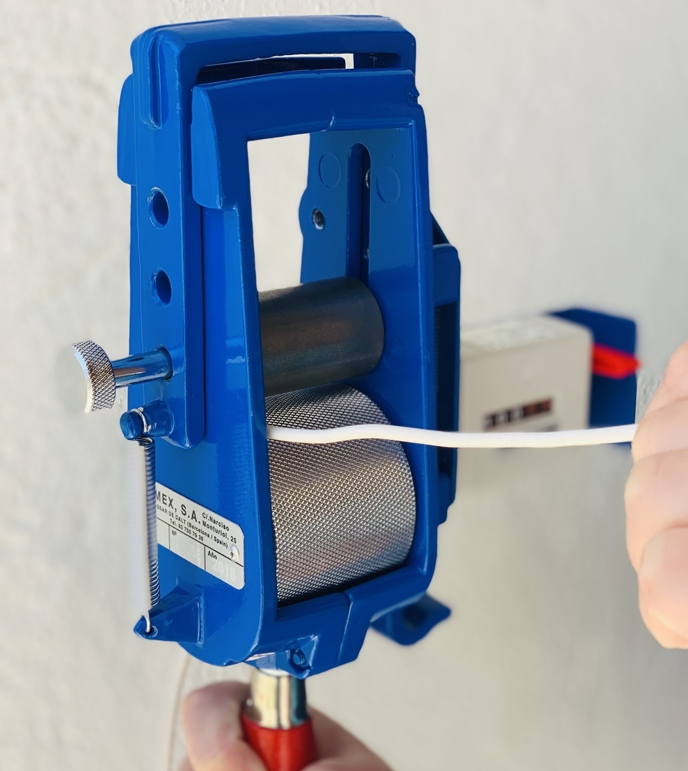 CABLES MEDIR Y REBOBINAR